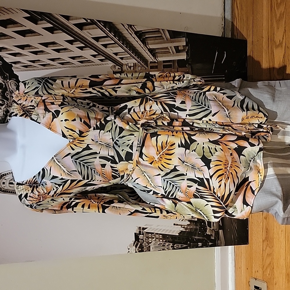 Billabong Size Small Women's Tie Wrap Dress - Picture 2 of 4